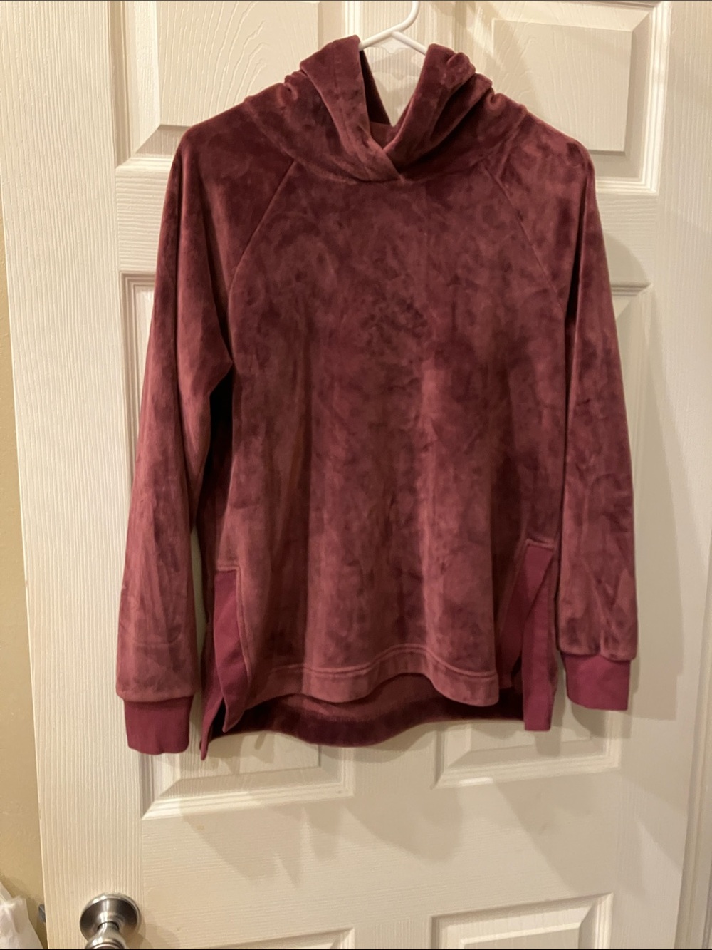 Plush Hooded Pullover Sweater in Mauve